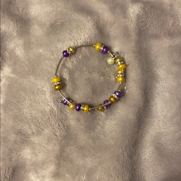 Vantel Pearls - Picture 1 of 1